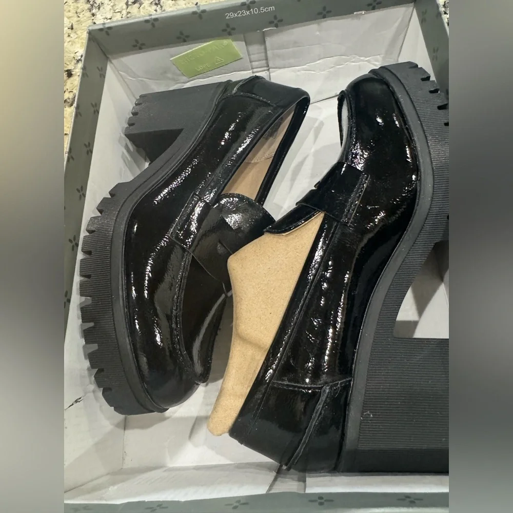 NIB Sun + Stone Prescott Black  Leather Platform Loafers Women’s SZ 6.5M